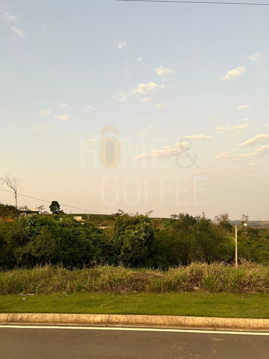 TERRENO - RESERVA VILA PAIVA