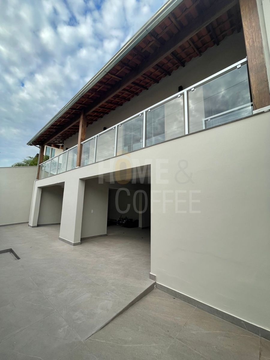 CASA-BAIRRO: SANTA LUIZA