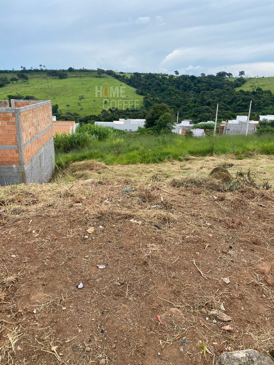 LOTE DE ESQUINA  - BAIRRO: BELO HORIZONTE 3