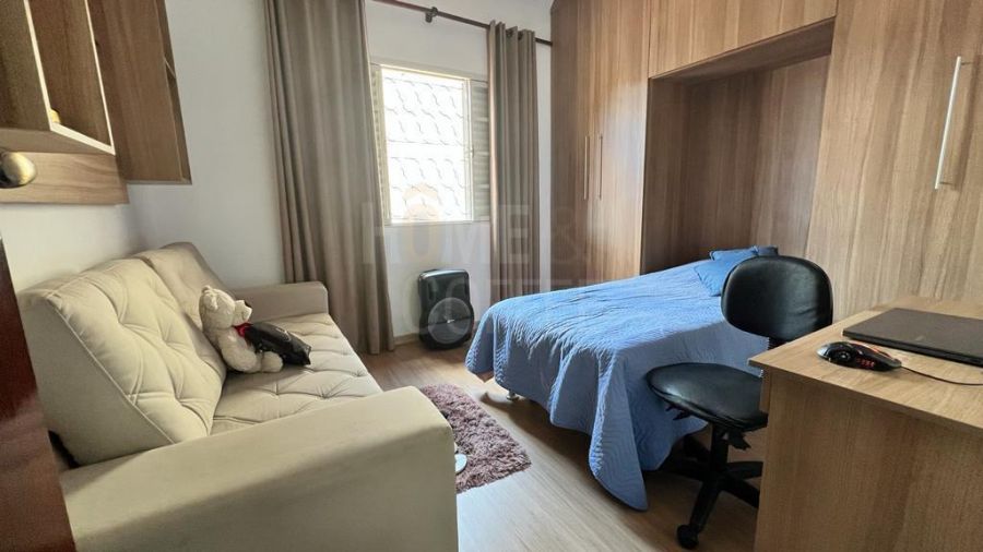 CASA  - BAIRRO: NOSSA SRA. DAS GRAÇAS